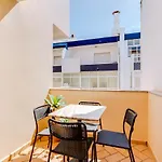 아파트 Al- Novos Vista Mar *
